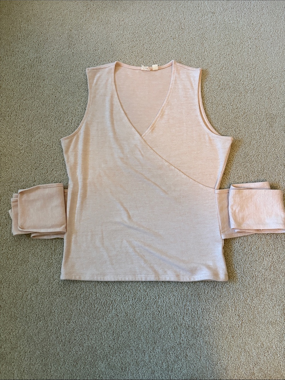 Gap Sleeveless V-Neck Wrap Tank Top in Light Blush
